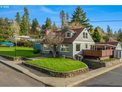 710 W 19th Street The Dalles OR 97058