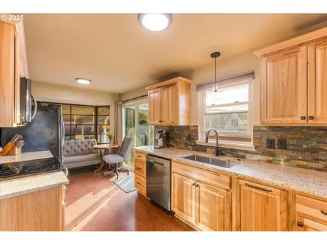 710 W 19th Street The Dalles OR 97058