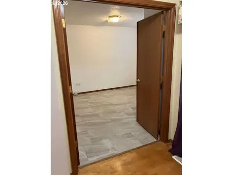 945 NE Lija Loop Portland OR 97211