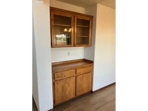 945 NE Lija Loop Portland OR 97211