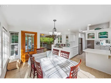 1001 W Park Roadway Coos Bay OR 97420