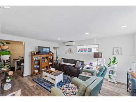 1001 W Park Roadway Coos Bay OR 97420