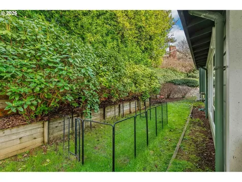 1001 W Park Roadway Coos Bay OR 97420