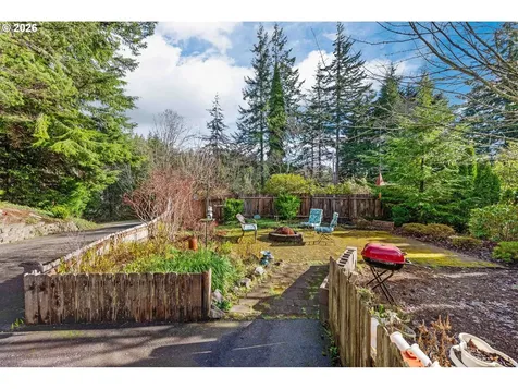 1001 W Park Roadway Coos Bay OR 97420