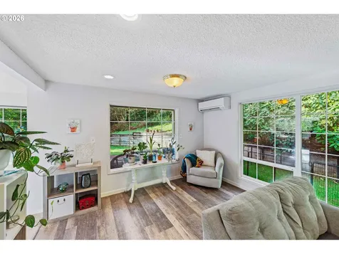 1001 W Park Roadway Coos Bay OR 97420