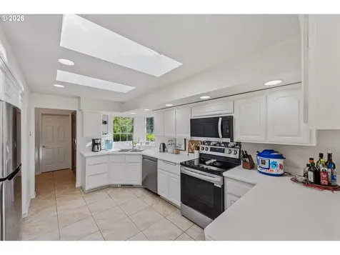 1001 W Park Roadway Coos Bay OR 97420