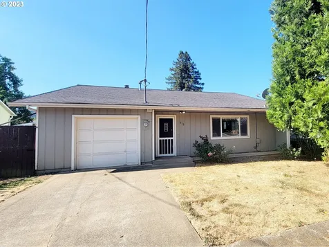 512 Ne Broadway Street Myrtle Creek OR 97457