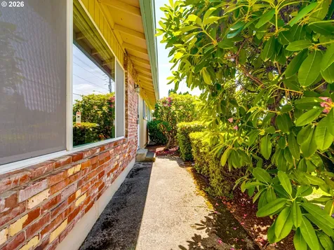 12711 NW 36th Avenue Vancouver WA 98685