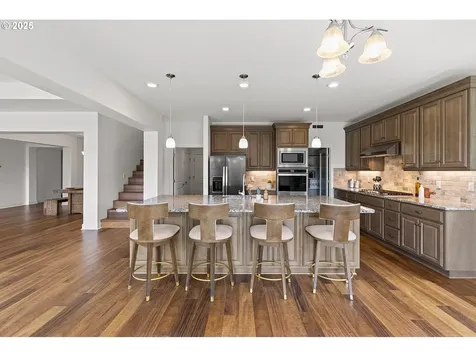 5109 NE 142nd Street Vancouver WA 98686
