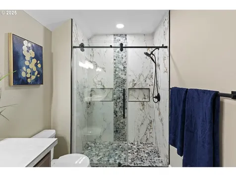 5109 NE 142nd Street Vancouver WA 98686