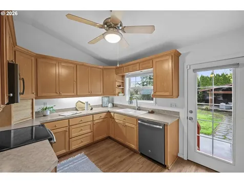 2944 SE 115th Avenue Portland OR 97266