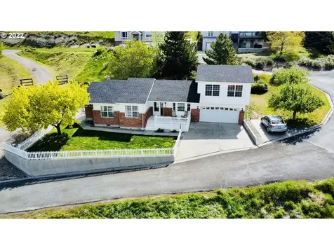 417 Washington Avenue Baker City OR 97814