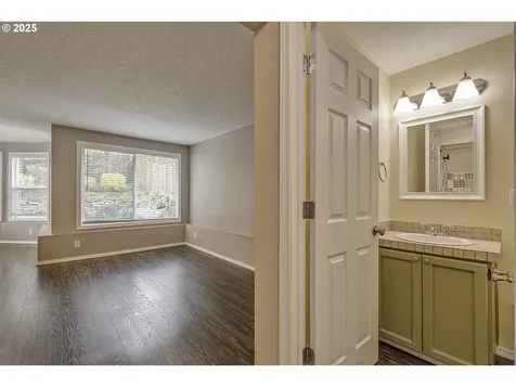 6700 SW 177th Place Beaverton OR 97007