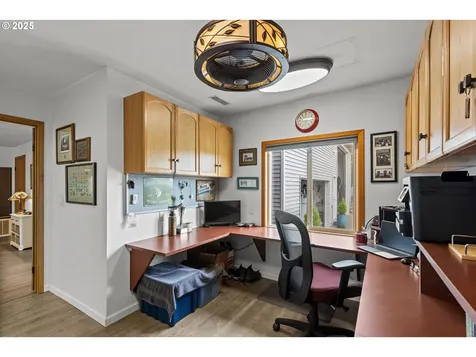 243 Independence Lane Roseburg OR 97471