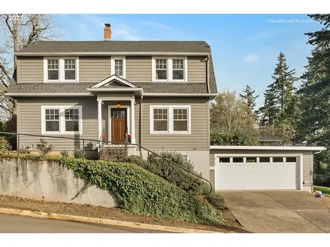 1725 Mckillican Street West Linn OR 97068