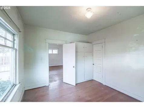 370 W Sherman Street Lebanon OR 97355