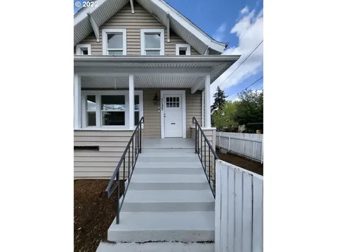 1137 NE Alberta Street Portland OR 97211