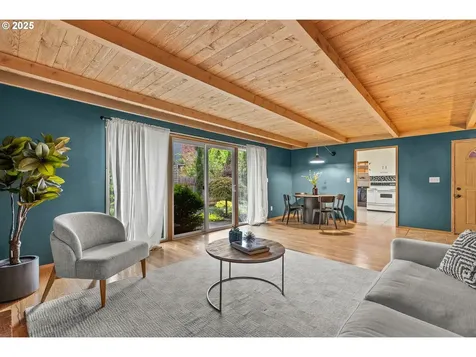 441 NE 150th Place Portland OR 97230