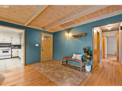 441 NE 150th Place Portland OR 97230