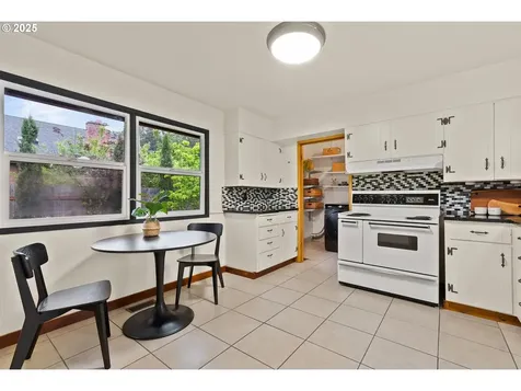 441 NE 150th Place Portland OR 97230