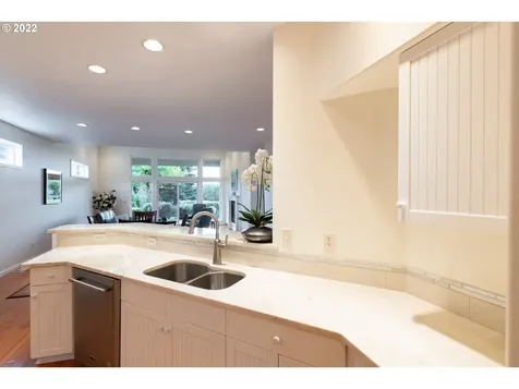 3483 Avalon Drive Hood River OR 97031