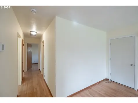 1524 NW 11th Street Corvallis OR 97330