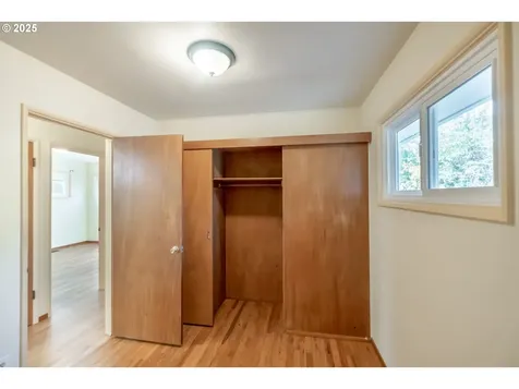1524 NW 11th Street Corvallis OR 97330