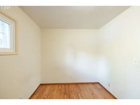 1524 NW 11th Street Corvallis OR 97330