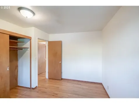 1524 NW 11th Street Corvallis OR 97330