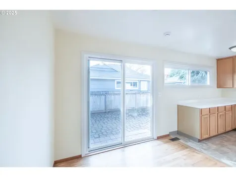 1524 NW 11th Street Corvallis OR 97330
