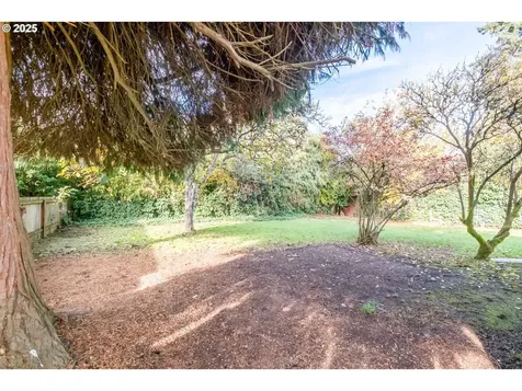 1524 NW 11th Street Corvallis OR 97330