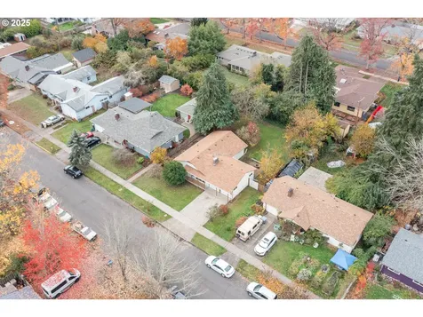1524 NW 11th Street Corvallis OR 97330