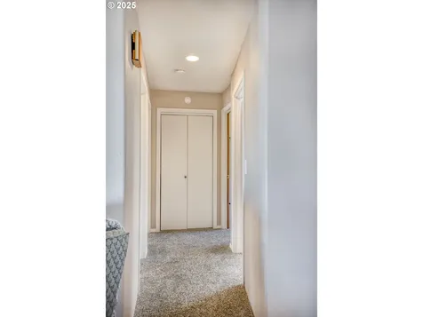 946 E 9th Place Coquille OR 97423