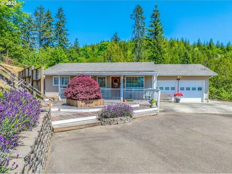 946 E 9th Place Coquille OR 97423