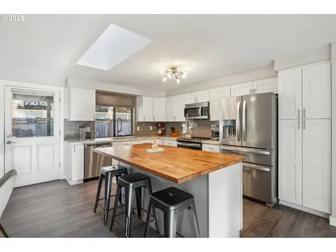 12974 SW Laurmont Drive Portland OR 97223