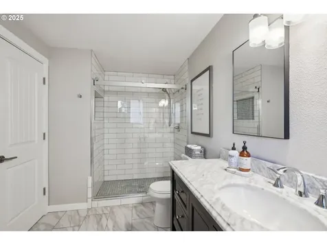 12974 SW Laurmont Drive Portland OR 97223
