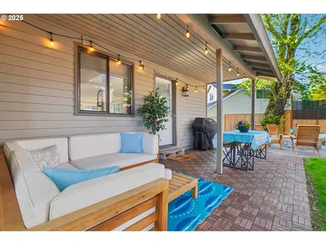 12974 SW Laurmont Drive Portland OR 97223