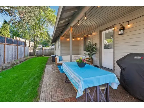 12974 SW Laurmont Drive Portland OR 97223