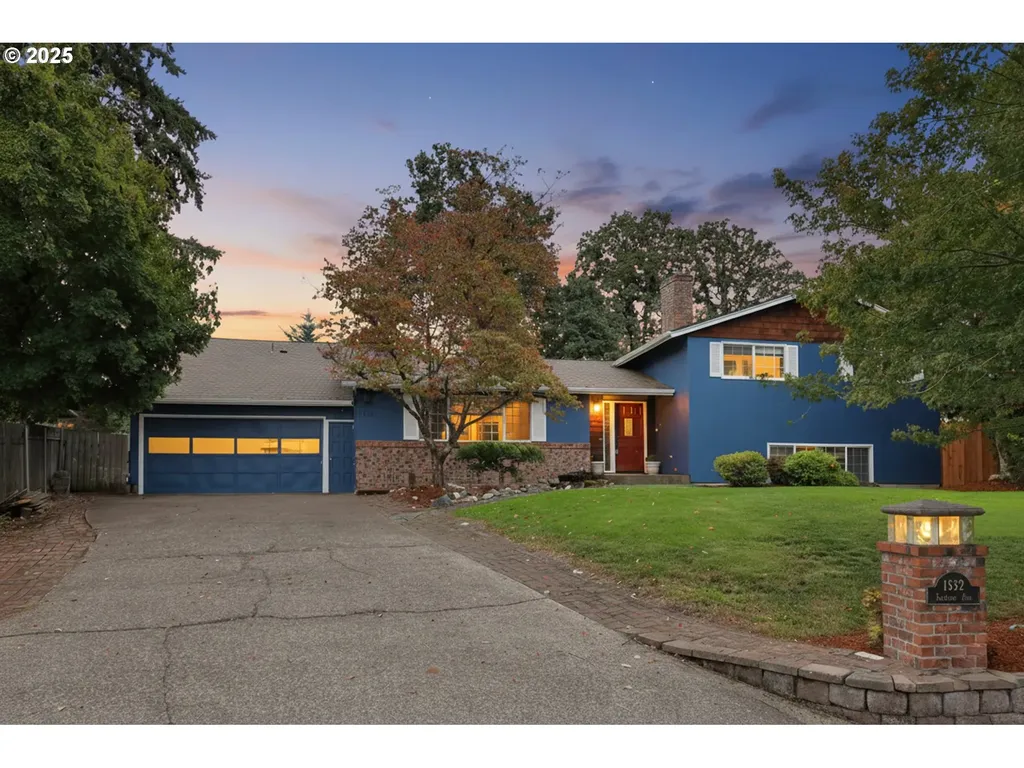 1332 Jeppesen Avenue Eugene OR 97401