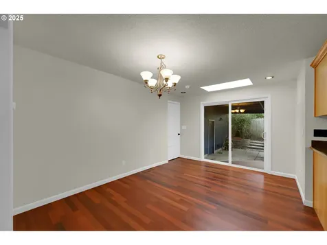 1332 Jeppesen Avenue Eugene OR 97401