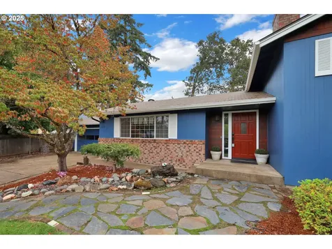 1332 Jeppesen Avenue Eugene OR 97401