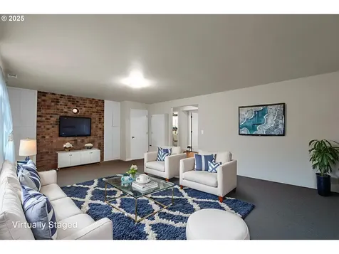 1332 Jeppesen Avenue Eugene OR 97401