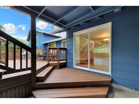 1332 Jeppesen Avenue Eugene OR 97401