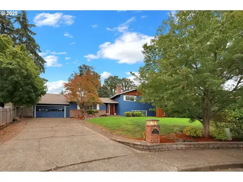 1332 Jeppesen Avenue Eugene OR 97401
