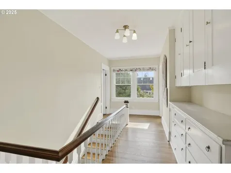 3532 NE Couch Street Portland OR 97232