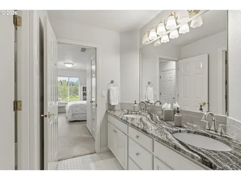 4501 NE 137th Street Vancouver WA 98686