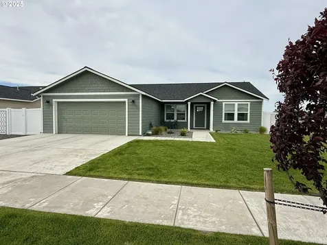 400 SW Goldfinch Lane Boardman OR 97818