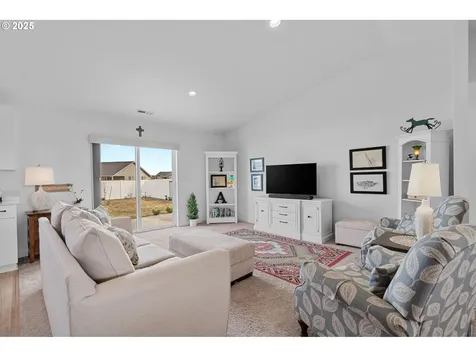 400 SW Goldfinch Lane Boardman OR 97818