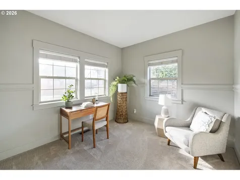 4557 NE Going Street Portland OR 97218