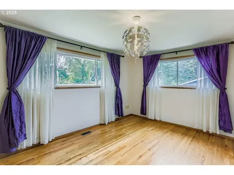 14320 SW Cherryhill Drive Beaverton OR 97008
